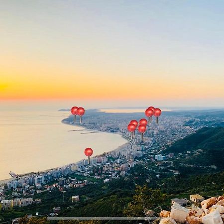 Premium Apartament 07 Vlorë エクステリア 写真