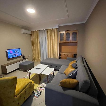 Premium Apartament 07 Vlorë エクステリア 写真