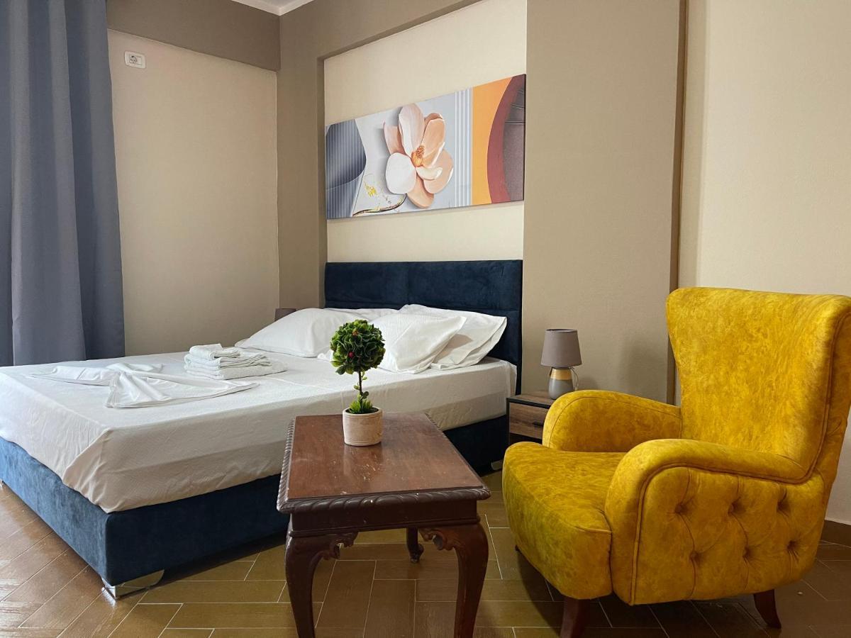 Premium Apartament 07 Vlorë エクステリア 写真