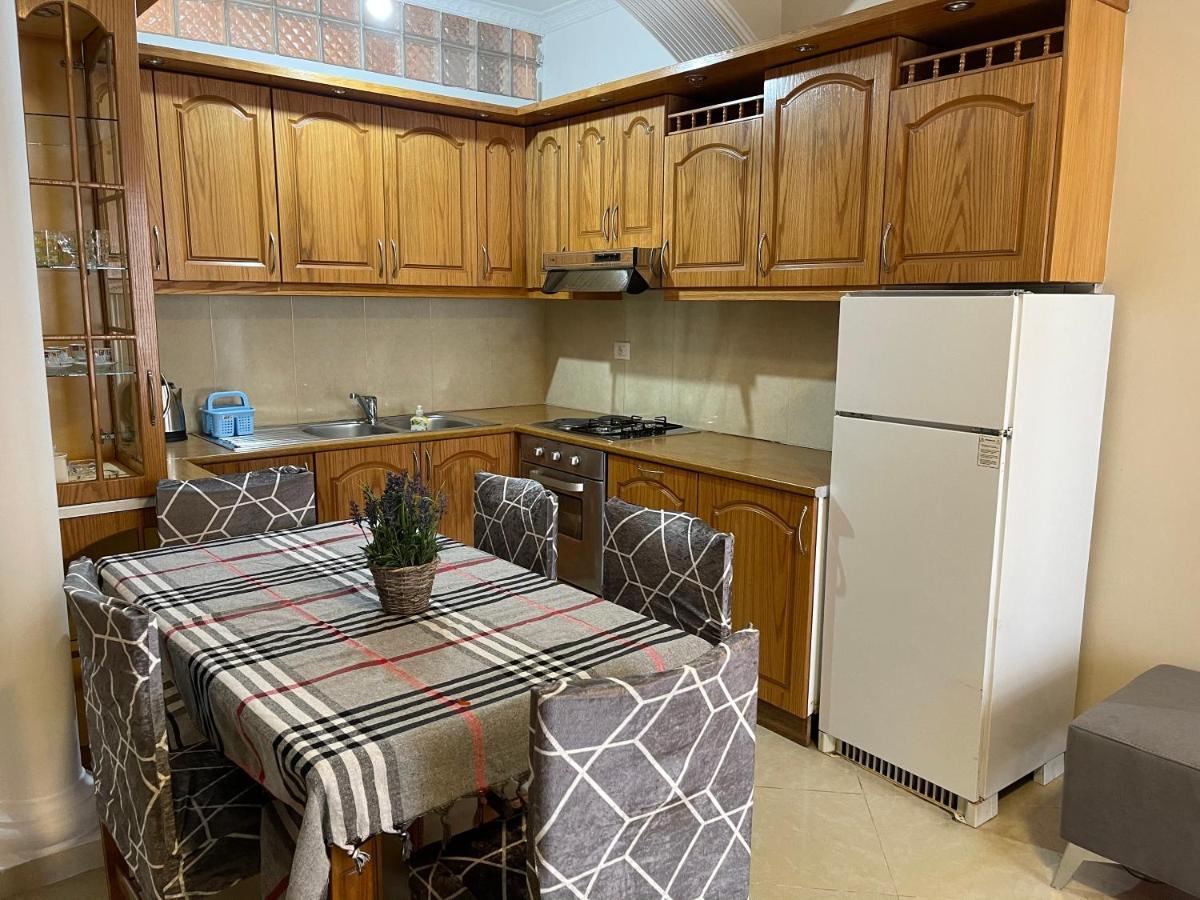 Premium Apartament 07 Vlorë エクステリア 写真